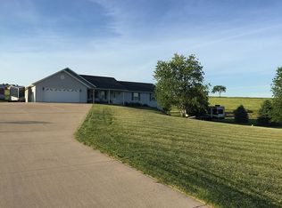 W4730 Burkhalter Rd, Monroe, WI 53566