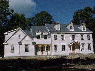 120 Hoydens Ln, Fairfield, CT 04937