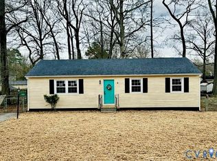 14027 Starpine Ln, Chester, VA 23836