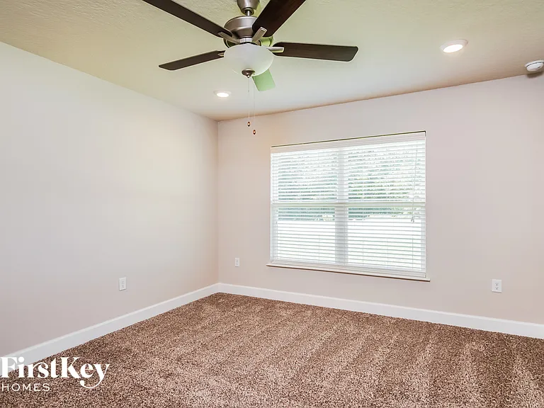 602 Bradley Way — Photo 8