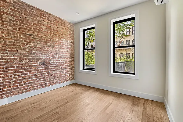 Bedroom, photo 3