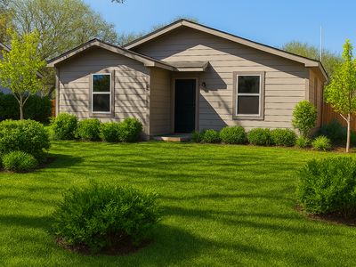 4204 S Cravens Rd, Fort Worth, TX, 76119