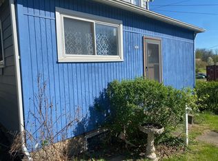 1239 5th Ave #A, East Mc Keesport, PA 15035