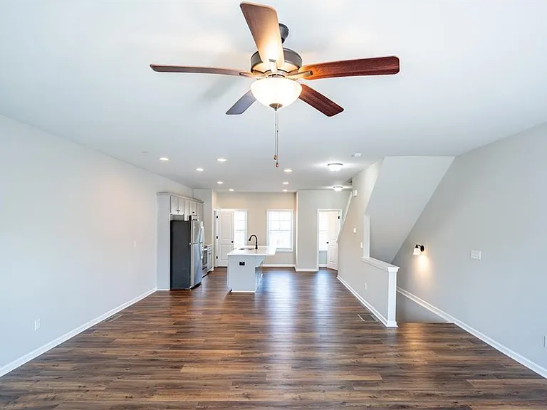 3657 Princeton Ave — Photo 9