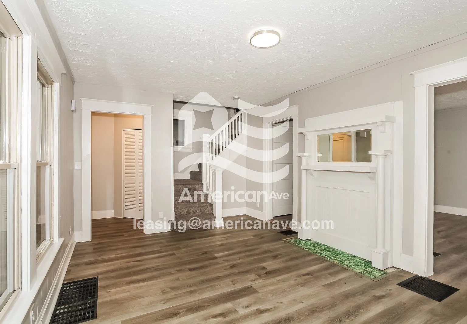 2 bed, 1.0 bath, 1143 sqft, $1,147 — Photo 3