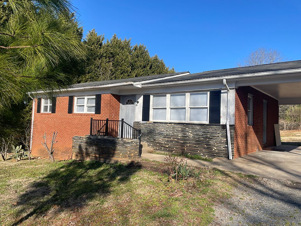 1st image of 2222 N Fayetteville St