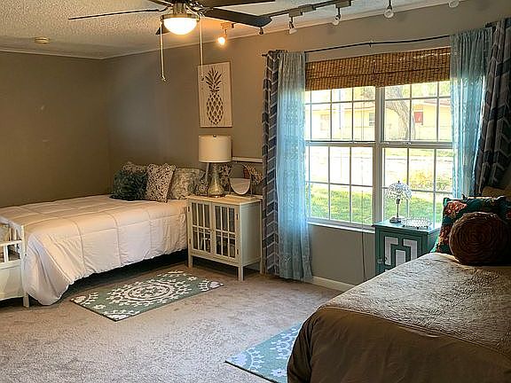 Bedroom #1
