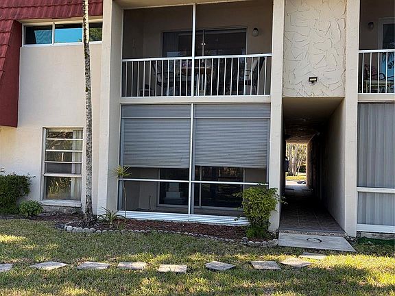 4th image of 21 Jacaranda Drive #121