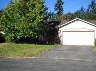 2213 Three Sisters Ct NE, Olympia, WA 98506