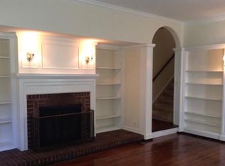 2830 E 1st St, Duluth, MN 55812