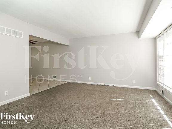 3rd image of 6312 E 102nd St