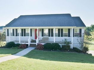 200 Misty Ridge Way, Lenoir City, TN 37772