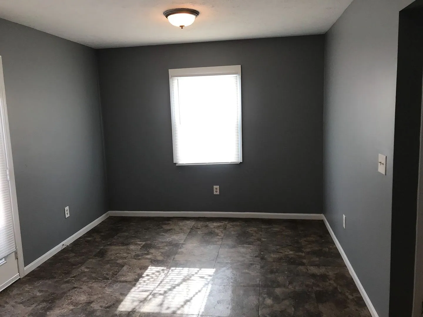 Lawrence Twp - 3 bedroom townhome — Photo 3
