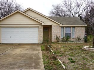 924 Bessie St, Fort Worth, TX 76104