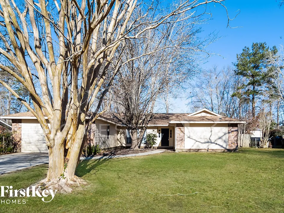 111 Boone Dr