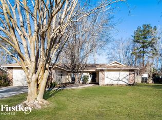 111 Boone Dr, Summerville, SC 29485