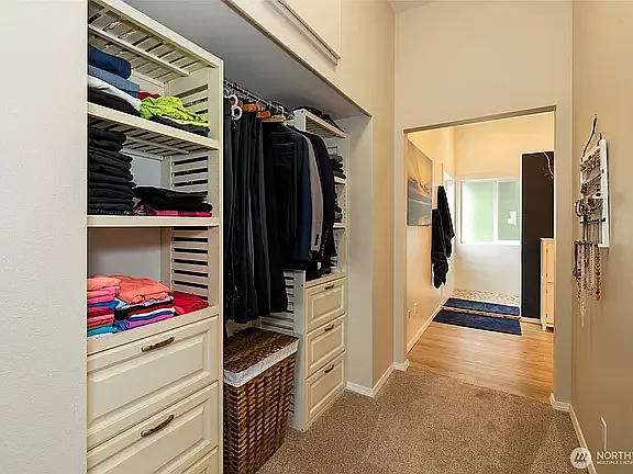 219 Tracy Ave N #202 — Photo 20