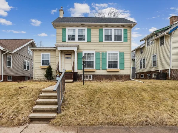 2011 Washington Ave SE, Cedar Rapids, IA 52403