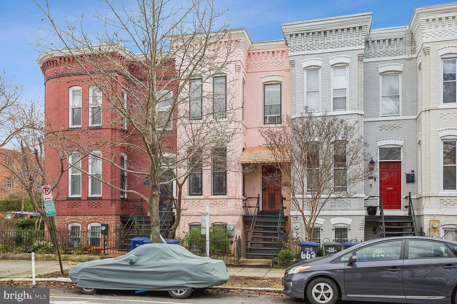 665 F St NE photo 1