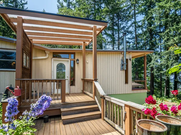 32468 Dillard Rd, Eugene, OR 97405