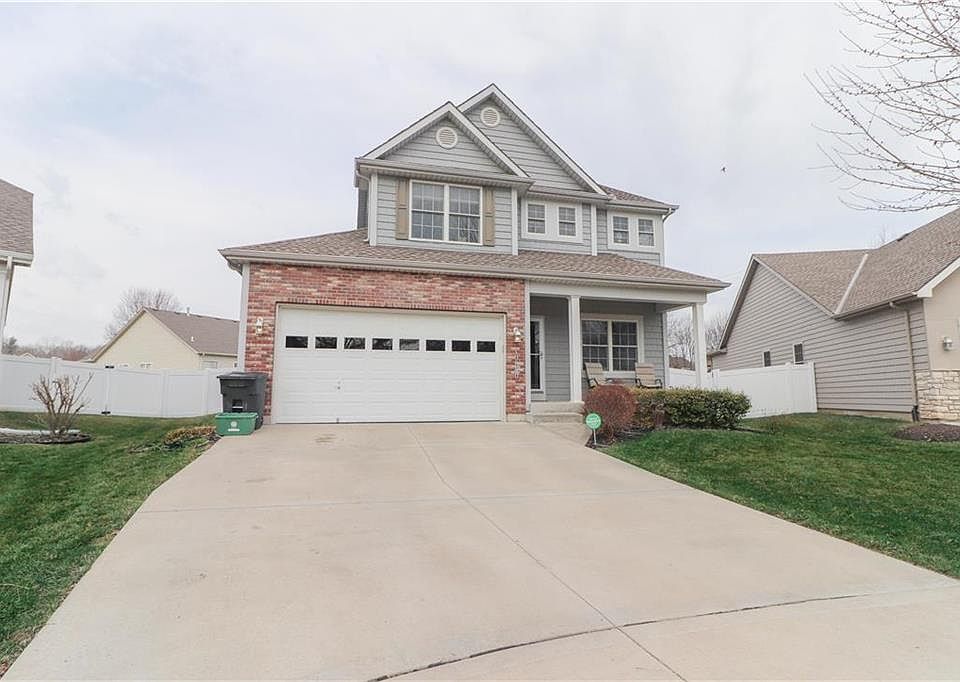 10940 Whispering Ln, Kansas City, KS 66109 Zillow