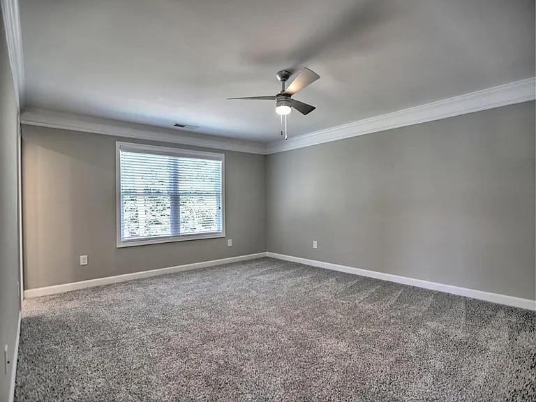 1912 Allagash Ln — Photo 14
