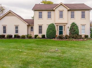 65 Pickering Dr, Rochester, NY 14626