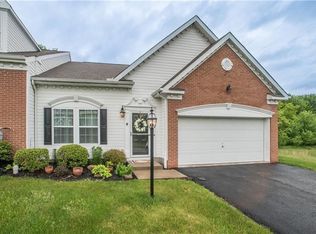 2218 Lebanon Dr, McKeesport, PA
