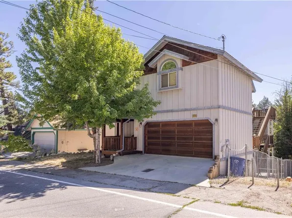 320 Edgemoor Rd, Big Bear Lake, CA 92315