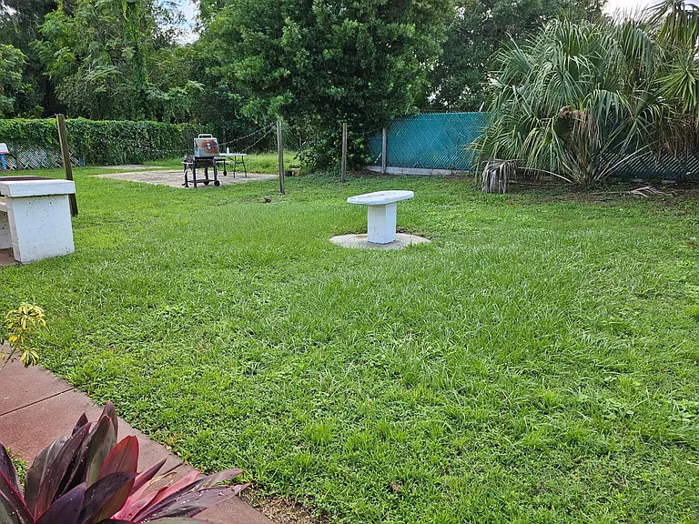 6640 Pot O Gold Ln — Photo 14