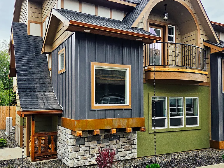 2957 N Maple Grove Rd — Photo 2