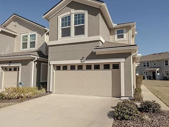 2nd image of 106 Richmond Dr #106