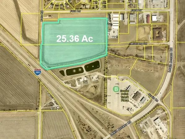 Palo Rd, Center Pt, IA 52213