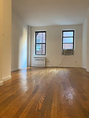 Rented by Paley Management | media 8