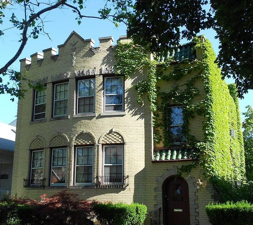 1st image of 2517 W Coyle Ave #1
