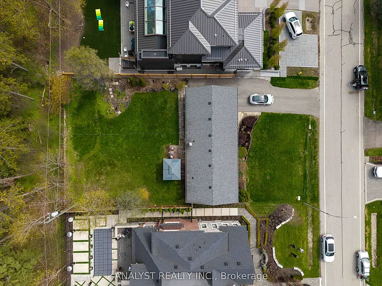 104 Cardish St — Photo 3