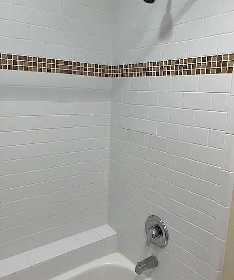 7685 Northcross Dr #406 — Photo 7