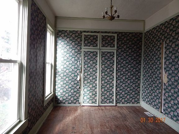 3rd image of 6933 S County Road 1100 W