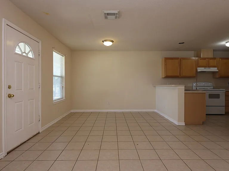 402 Trichelle St #A — Photo 3