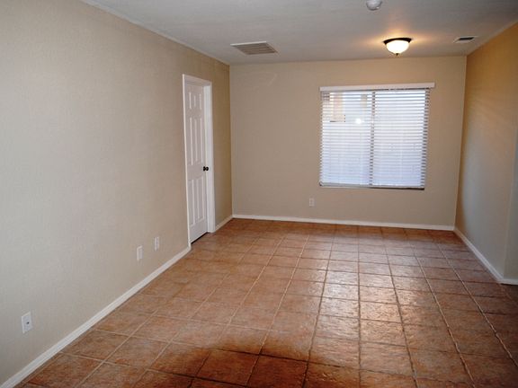 2nd image of 4102 W Evans Dr