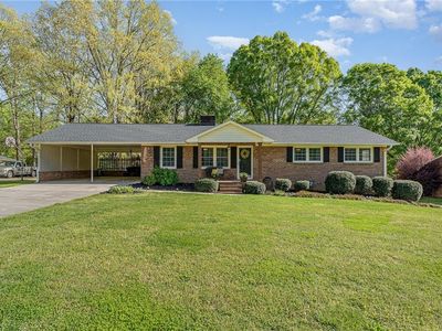 259 Saura Ln, Winston Salem, NC, 27107