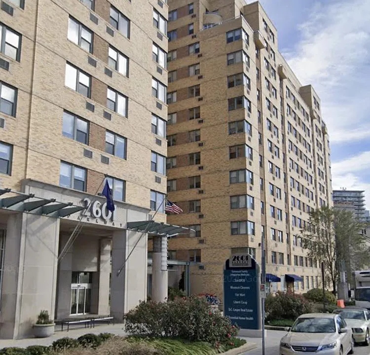 2601 Pennsylvania Ave #822