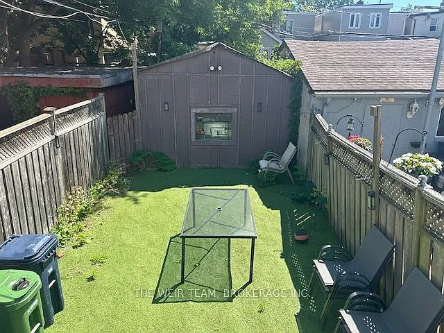 61 Rushbrooke Ave #LOWER — Photo 13