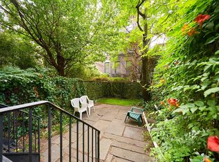 514 W 48th St APT 1A, New York, NY 10036