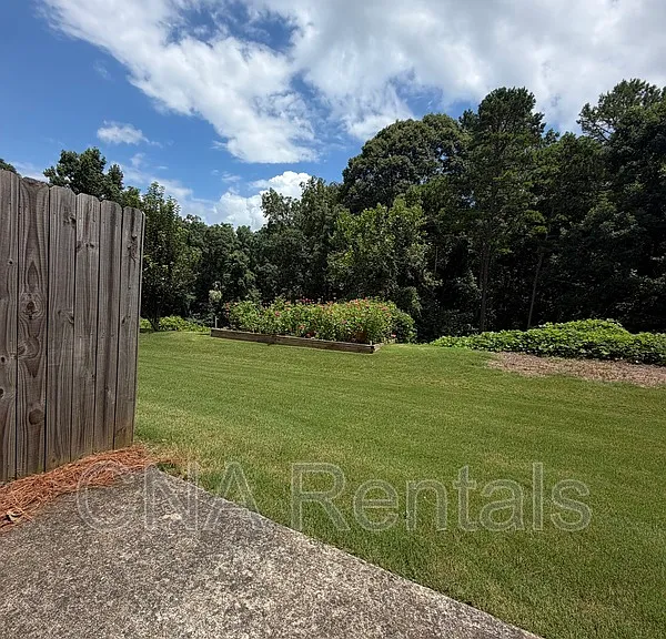 596 Oakside Pl — Photo 11