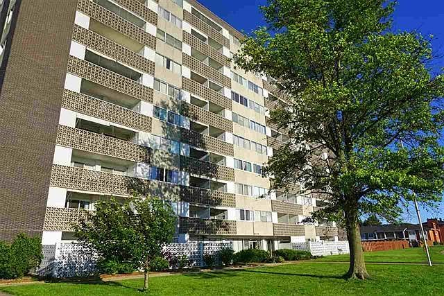 1st image of 1100 Erie Ave Unit 402
