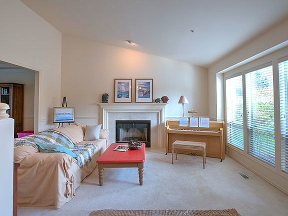 2nd image of 4516 NE 26th Ct