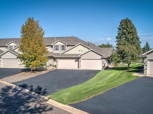 857 Winsome Way, Isanti, MN 55040