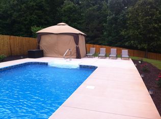 323 Greenlyn Dr, Clayton, NC 27527