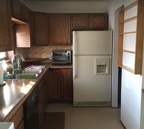 2nd image of 601 D St